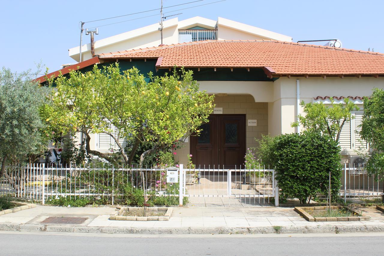 Costas Hostel Action Tseri Ngoại thất bức ảnh